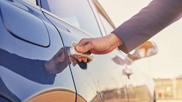 Pourquoi choisir un taxi privé pour vos déplacements en Île-de-France ? | Alternative Taxi Paris